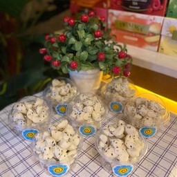 กลีบลำดวนงาดำ