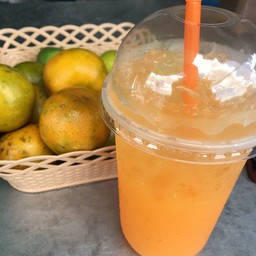 น้ำสมุนไพร(ตลาดย่าโม)