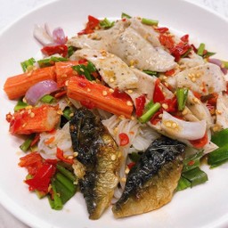 ยำขนมจีน 3 แซ่บ.  3 ZAAB YUM KANOMJEEN