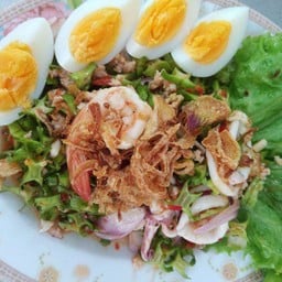 ยำถั่วพลู