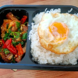 ข้าวหมูทอด สบาย สบาย 1