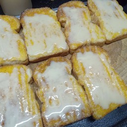 ขนมปังปิ้ง-นมน้ำตาล