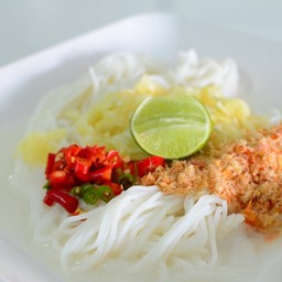 ขนมจีนซาวน้ำ
