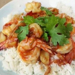 กุ้งกระเทียมราดข้าว