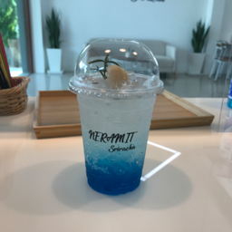 บลูลิ้นจี่โซดา