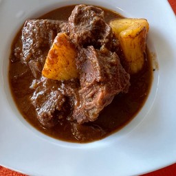 มัสมั่นเนื้อ