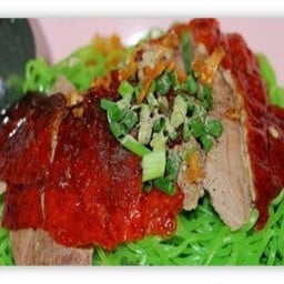 บะหมี่หยกเป็ดย่าง