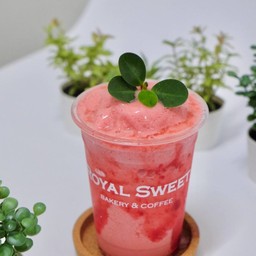 สตรอเบอร์รี่ สมูทตี้