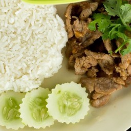 ข้าวหมูสับกระเทียม