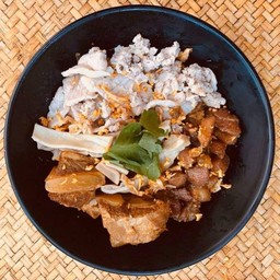 ข้าวต้ม รวมมิตรหมู