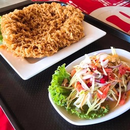 ยำปลาดุกฟู