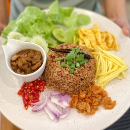 ข้าวคลุกกะปิ