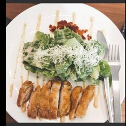 ซีซ่าไก่หนังกรอบ