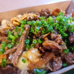 Buta Don  (ข้าวหน้าหมูตุ๋นซอสด้ง)