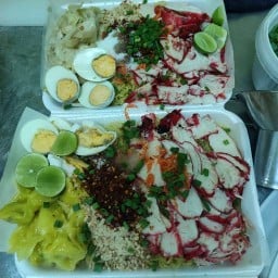 บะหมี่จับกัง  حلال ฮาล้าล by.เดอะบัง ปั๊ม ปตท.สามัคคี