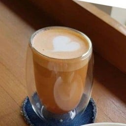 HOT THAI TEA LATTE