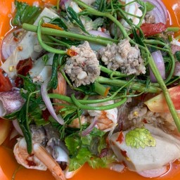 วุ้นเส้นทะเล ใส่ผักกระเฉด