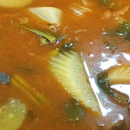 แกงส้มผักรวม พร้อมปลานิลทอด