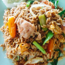 ข้าวผัดโบราณ