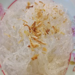 วุ้นเส้นลวก