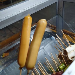 ฮอทดอกหนังกรอบ