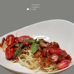 S16 Spaghetti Tomato Sauce Japanese Sausage สปาเก็ตตี้ซอสมะเขือเทศไส้กรอกญี่ปุ่น