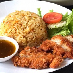 ข้าวหมกสามสีไก่ทอด