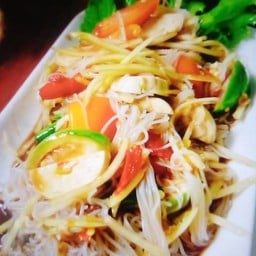 คุณนายแพงคาเฟ่