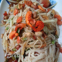 [อร่อยซ่ากับโค้ก] ตำซั่วโคราช +  โค้ก ออริจินัล (กระป๋อง)