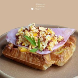 HS18  Croffle Hamchese Omuแฮมชีสไข่ข้นครอฟเฟิล