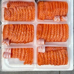 SALMON 365 days บางบัวทอง