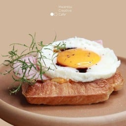 HS19Croffle Hamchese Fried Eggแฮมชีส ไข่ดาวครอฟเฟิล