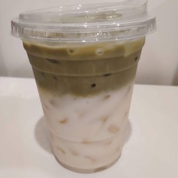 มัทฉะมะพร้าวนมสด