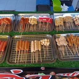 หม่าล่าหน้าปั๊ม by จอยยลี่