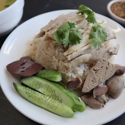 ข้าวมันไก่ต้ม