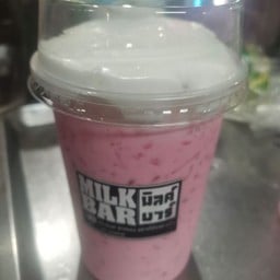 นมชมพูเย็น