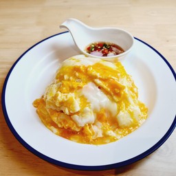 ข้าวไข่ยู่ยี่พริกน้ำปลามะนาวสด