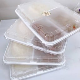 ข้าวราด คั่วกลิ้ง+หมูหวาน (หมายเหตุ ไม่สามารถเปลี่ยนเมนูได้)