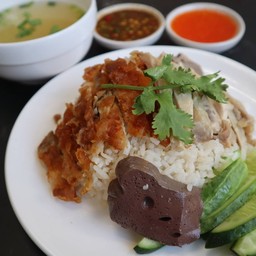 ข้าวมันไก่ผสม