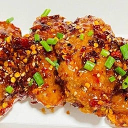 ปีกไก่ทอดซอสนรก