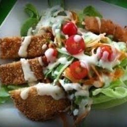 สลัดไก่ทอด