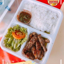 ข้าวหน้าหมูย่าง