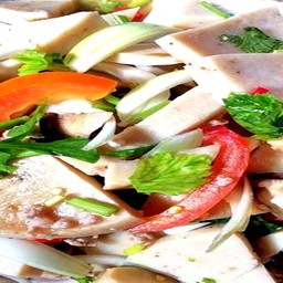 ยำหมูยอ