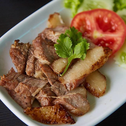 เสือร้องไห้ น้ำจิ้มแจ่ว (Grilled Beed Brisket)
