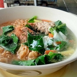 ม่าม้าต้มยำน้ำข้นรวมมิตร