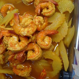 แกงส้มมะละกอกุ้งสด