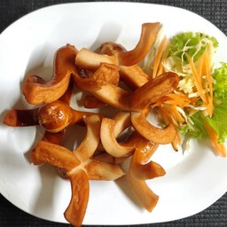 ไส้กรอกทอด