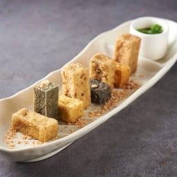 เต้าหูทอด 8 รส