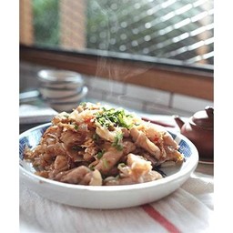 ก๋วยเตี๋ยวคั่วไก่