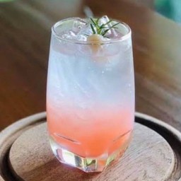 น้ำลิ้นจี่โซดาแก้วถัง